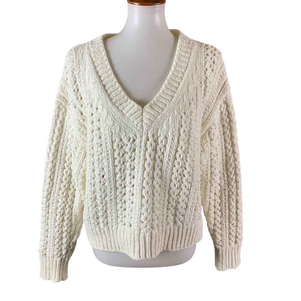 Hello Nite Cream Chenille Cable Knit Oversized V Neck‎ Pullover Sweater Medium